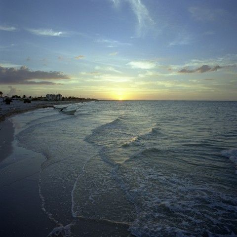 Diptyque 2, détail 1 (Coucher de soleil à Sisal), tirage chromogène, 76 cm x 76 cm